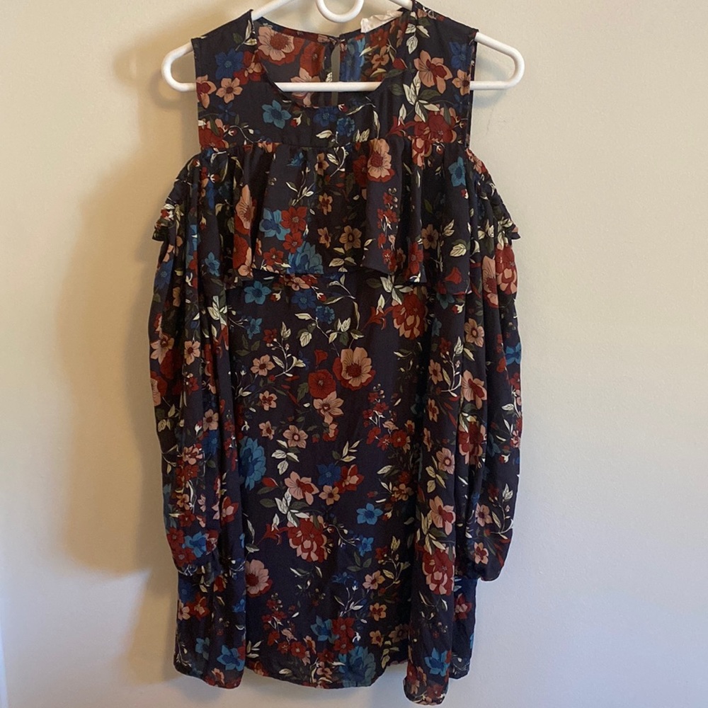 Peach Love Cold-Shoulder Knee Length Dress - Size L